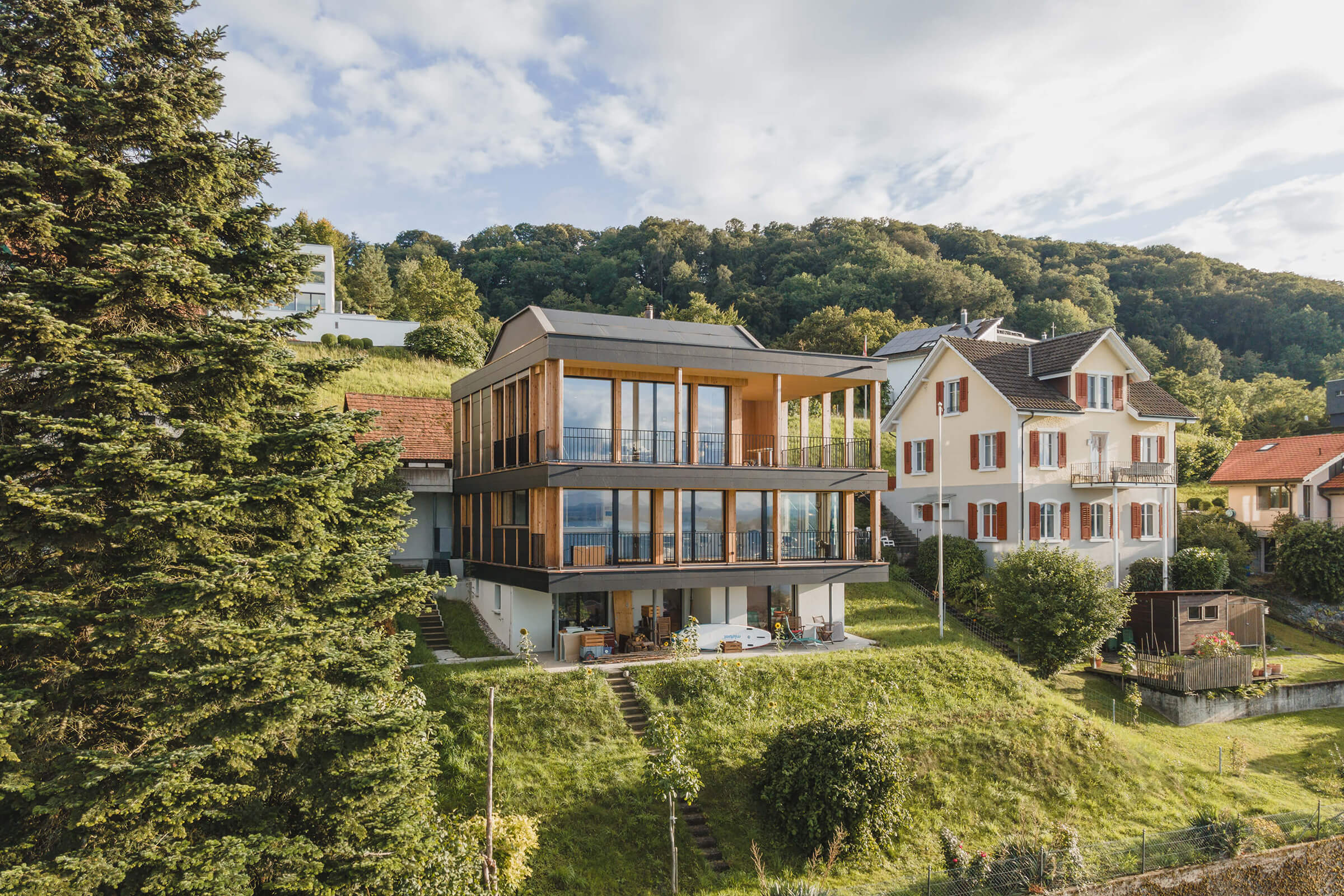 Slider_20230807_Metzler_Berlingen_II_Aussen_jk_002_DJI_0434 Kopie.jpg