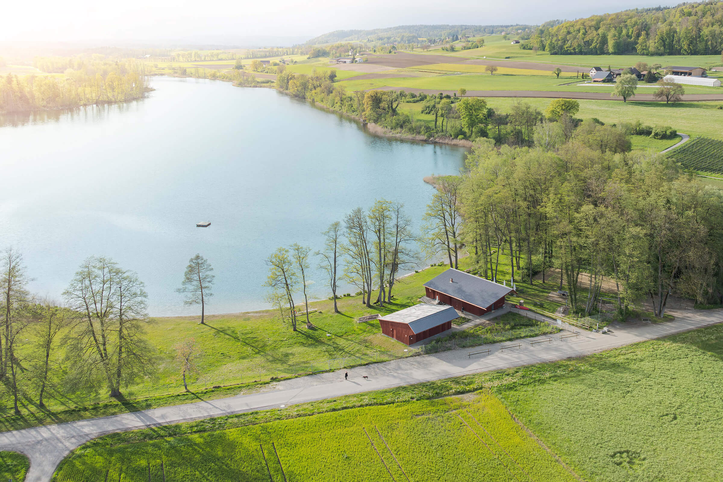 Slider_20240426_Bauatelier-Metzler_Badi_Huettwilen_jk_015_DJI_0032.jpg